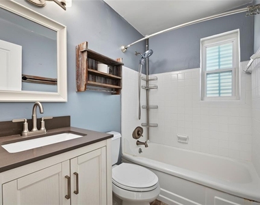 118 Roberta Road - Photo Thumbnail 14