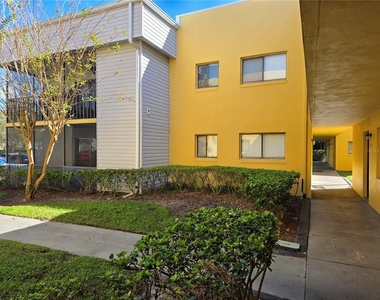 2713 Oak Park Way - Photo Thumbnail 1