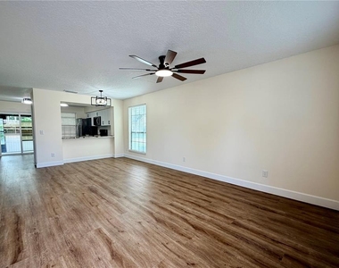 615 Casa Park Court - Photo Thumbnail 1