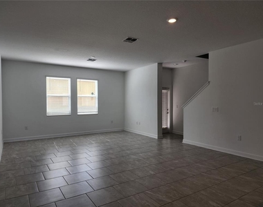 2991 Addison Boulevard - Photo Thumbnail 4
