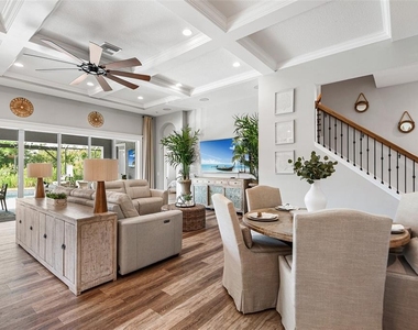3994 Woodland Retreat Boulevard - Photo Thumbnail 8