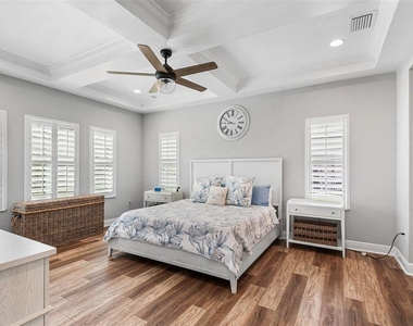 3994 Woodland Retreat Boulevard - Photo Thumbnail 13