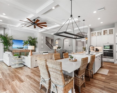 3994 Woodland Retreat Boulevard - Photo Thumbnail 17