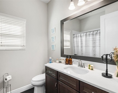 3994 Woodland Retreat Boulevard - Photo Thumbnail 19