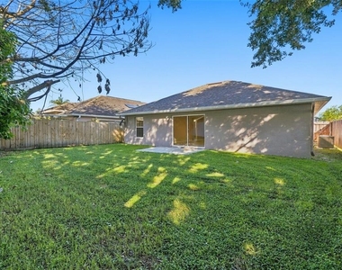 10806 Brown Trout Circle - Photo Thumbnail 22