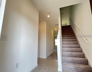 1822 Sundance Chase Road - Photo Thumbnail 3