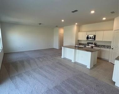 1822 Sundance Chase Road - Photo Thumbnail 8