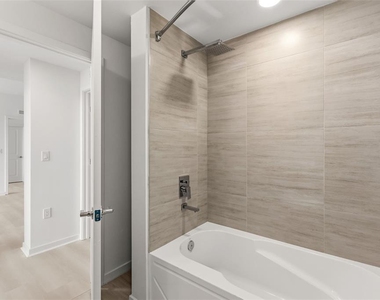 5591 Millenia Park Boulevard - Photo Thumbnail 8