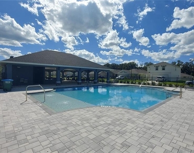 3035 Ne 20th Terrace - Photo Thumbnail 18