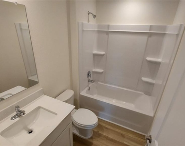 3035 Ne 20th Terrace - Photo Thumbnail 14