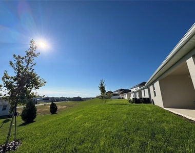 2140 Axel Street - Photo Thumbnail 19