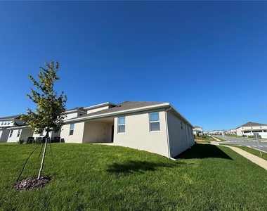 2140 Axel Street - Photo Thumbnail 43