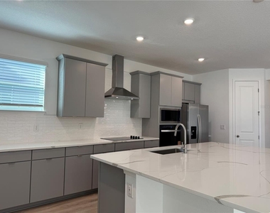 2140 Axel Street - Photo Thumbnail 10