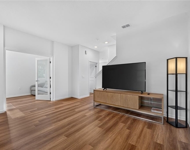 15669 Water Spring Boulevard - Photo Thumbnail 3