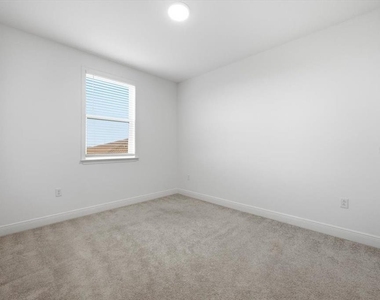 9874 Bucklow Hill Drive - Photo Thumbnail 19
