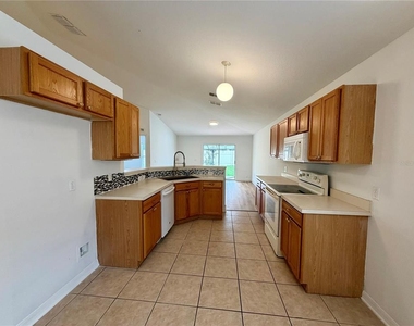 2130 Corner School Dr - Photo Thumbnail 7