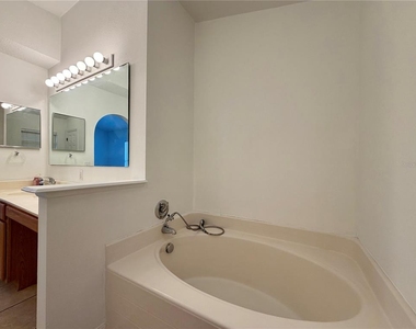 2130 Corner School Dr - Photo Thumbnail 11