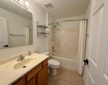 2130 Corner School Dr - Photo Thumbnail 15