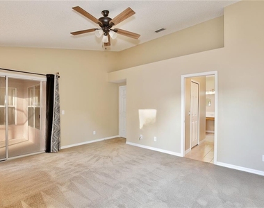 613 Canby Circle - Photo Thumbnail 11