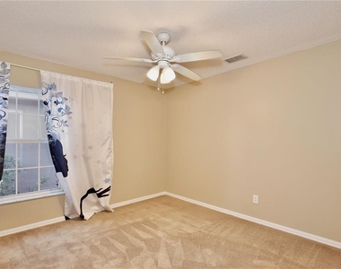 613 Canby Circle - Photo Thumbnail 20