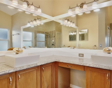 613 Canby Circle - Photo Thumbnail 12