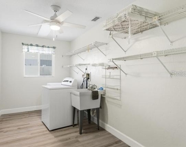 33 E Sea Harbor Drive - Photo Thumbnail 35