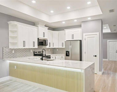 2 Buttonbush Lane - Photo Thumbnail 3