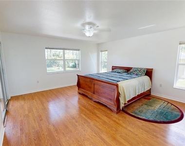 13466 Hopewell Avenue - Photo Thumbnail 11