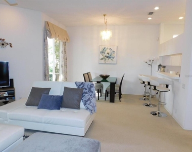 7506 Fairlinks Court - Photo Thumbnail 22