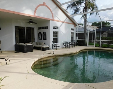 7506 Fairlinks Court - Photo Thumbnail 27