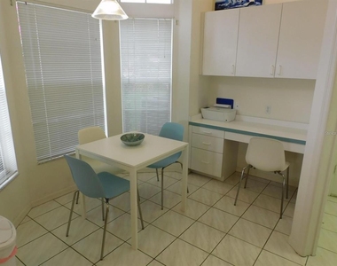 7506 Fairlinks Court - Photo Thumbnail 10
