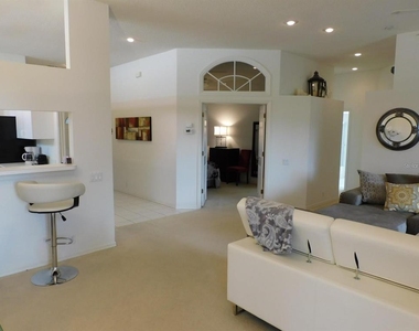7506 Fairlinks Court - Photo Thumbnail 12