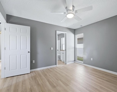 3908 Walnut Avenue - Photo Thumbnail 22