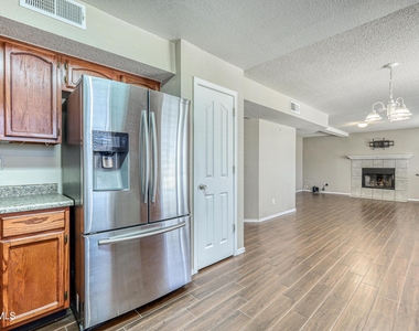 14233 Spanish Point Drive - Photo Thumbnail 18