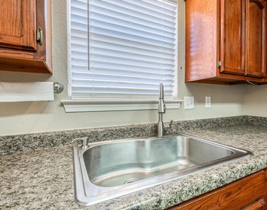 14233 Spanish Point Drive - Photo Thumbnail 17