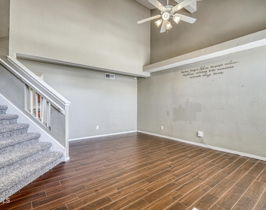14233 Spanish Point Drive - Photo Thumbnail 8