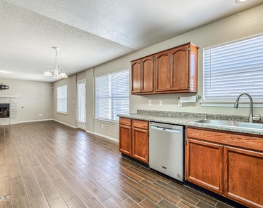 14233 Spanish Point Drive - Photo Thumbnail 19