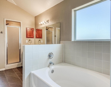 14233 Spanish Point Drive - Photo Thumbnail 47