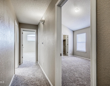 14233 Spanish Point Drive - Photo Thumbnail 35