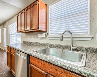 14233 Spanish Point Drive - Photo Thumbnail 16