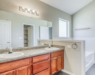 14233 Spanish Point Drive - Photo Thumbnail 44