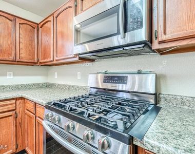 14233 Spanish Point Drive - Photo Thumbnail 15