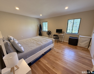 101 Givens Avenue - Photo Thumbnail 12