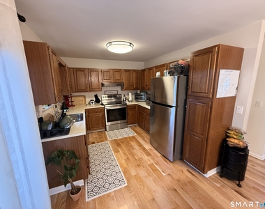 101 Givens Avenue - Photo Thumbnail 5