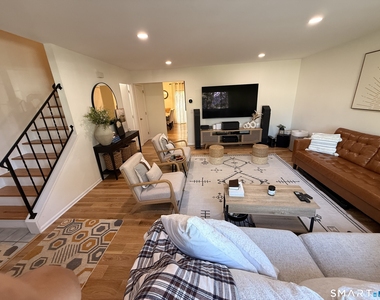 101 Givens Avenue - Photo Thumbnail 2