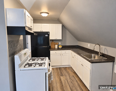 366 Sigourney Street - Photo Thumbnail 19