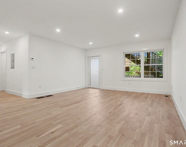 8 Benson Road - Photo Thumbnail 3