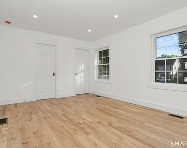 8 Benson Road - Photo Thumbnail 8