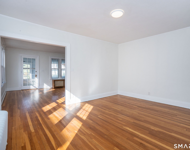 80 Lancaster Road - Photo Thumbnail 4