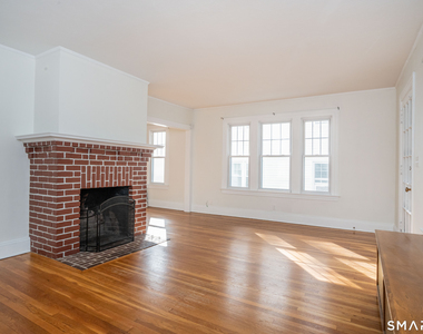 80 Lancaster Road - Photo Thumbnail 2